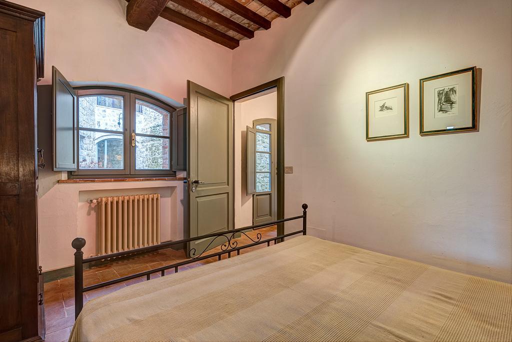 Residence Castello Di Orgiale Castelnuovo Berardenga Exterior foto